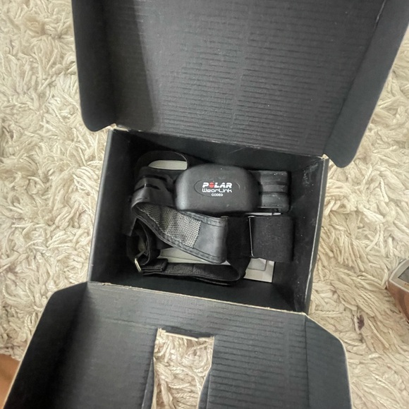 Polar Fitbit - Picture 5 of 9